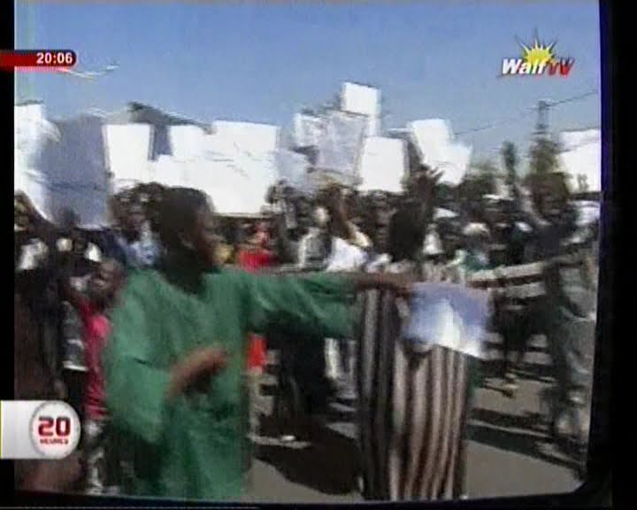 Vidéo- Caricature de Serigne Bamba: Des talibés de Touba improvisent une grande marche