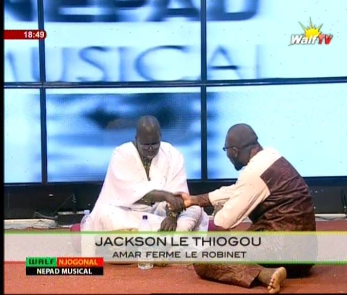 Vidéo:Paco Jackson Thiam suppris par Cheikh Amar en train de le marabouter, version Sa Ndiogou