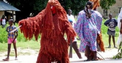 Vidéo-Sédhiou : Une professeure en état de grossesse, tabassée par un Kankouran Regardez