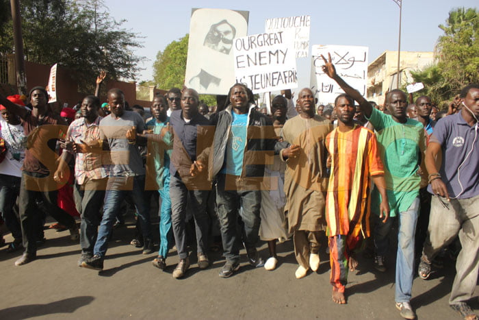 Marche contre JA (8)