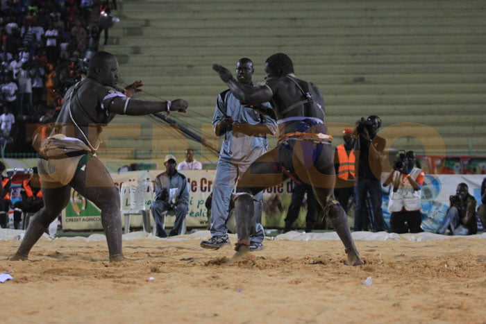 Moussa Ndoye bat Tonnerre (2)
