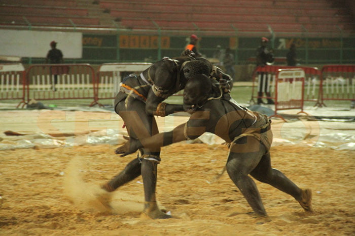 Moussa Ndoye bat Tonnerre (8)