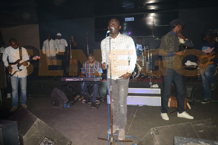 Pape Diouf (2)