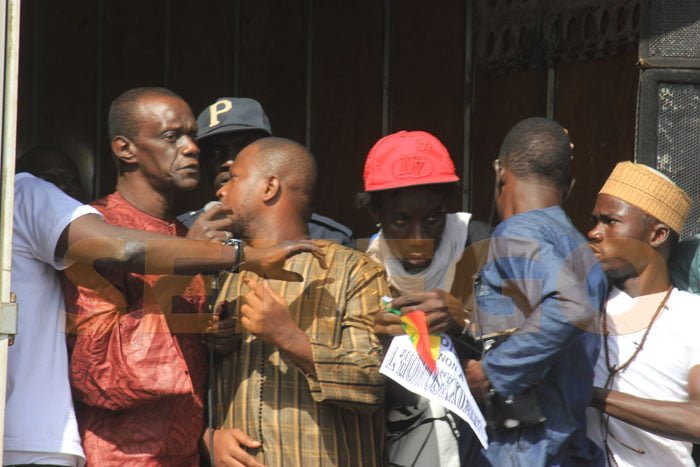 Rassemblement contre les homosexuels (4)