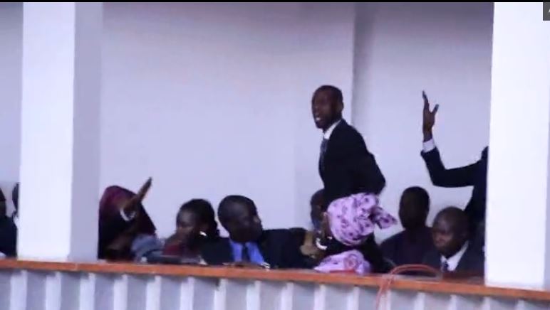 Vidéo- Ameth Suzanne Camara insulte Me El Hadji Diouf. Regardez