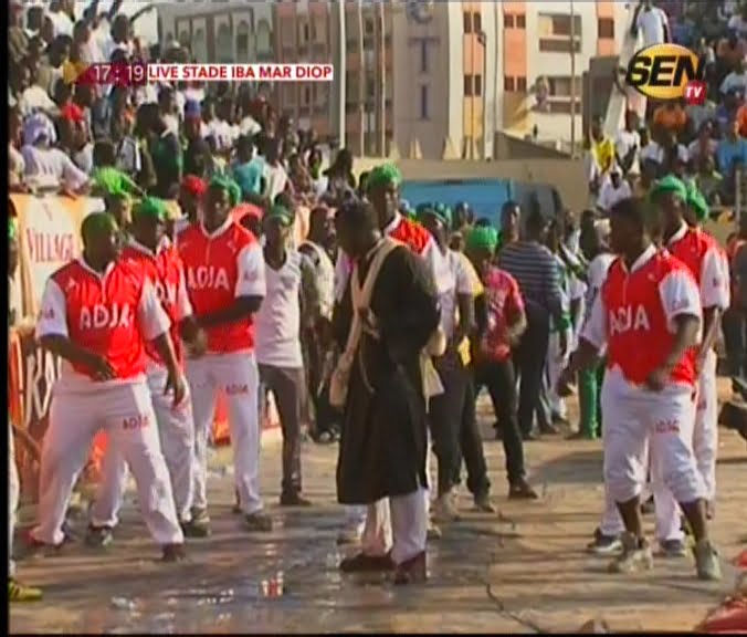 Vidéo: Lutte Drapeau DJ Boub&rsquo;s – Touss Diéne Diouf Kaïré…