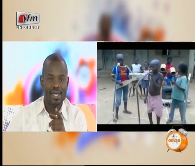 Vidéo- Pape Cheikh: « J’ai découvert des images d’archives des membres du Super  Etoile tout-jeunes »