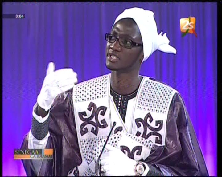 Vidéo-Tounkara à son invité:  » Vous avez des gants franc maçonniques? »…Regardez