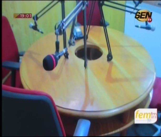 Vidéo:Voici les Locaux de Fem Fm de Coumba Gawlo Seck…Regardez
