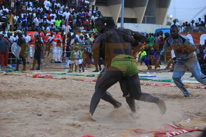 Boy Sèye bat Diène Kairé (12)
