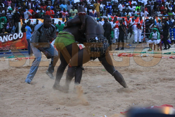 Boy Sèye bat Diène Kairé (13)