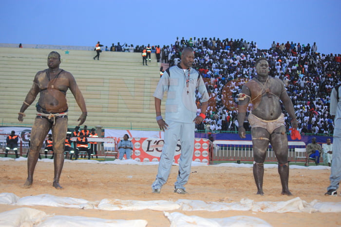 Gris 2 bat Ablaye Ndiaye