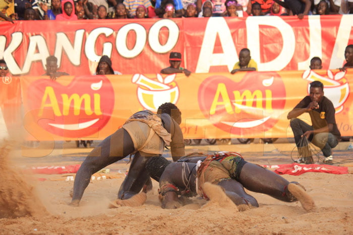 Saloum 2 bat Papa boy djiné (11)