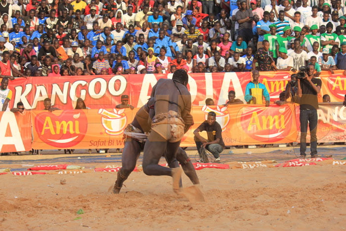 Saloum 2 bat Papa boy djiné (6)