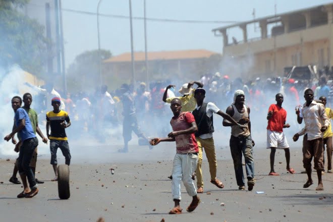 Guinée : un journaliste meurt au cours d’un affrontement entre militants de l’UFDG