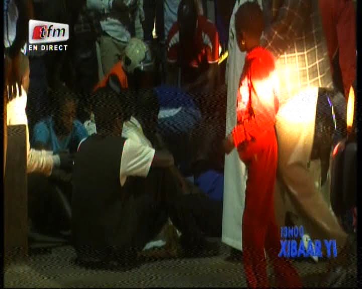 Vidéo:Voici l’accident survenu mercredi, à hauteur de Ouakam, entre un gros-porteur et un Ndiaga-ndiaye…