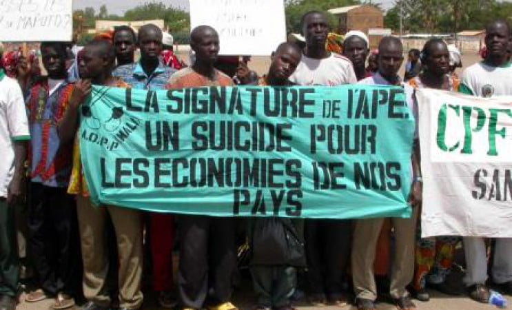 Ape Ue-Afrique: Refus de la résilience, éloges de la dépendance et option contre l’émergence
