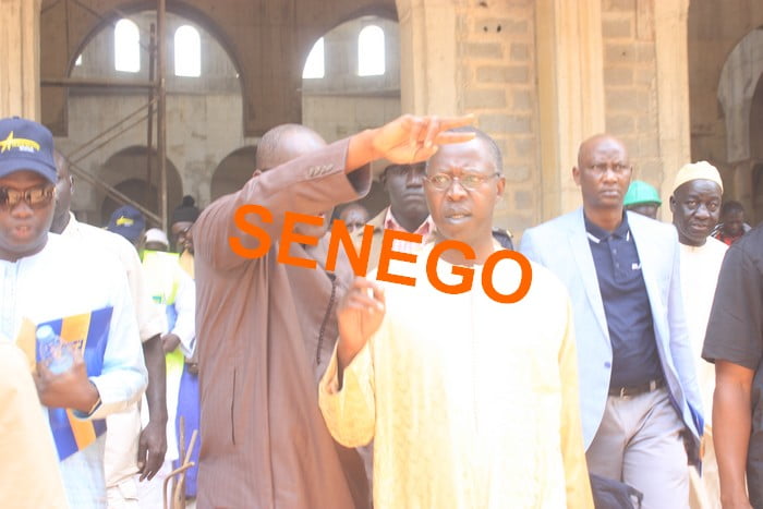 Premier ministre à Massalikul Jinan (5)