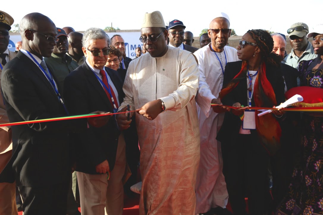 Macky Sall inaugure la Centrale électrique Taiba Ndiaye et la Route des Grandes Niayes