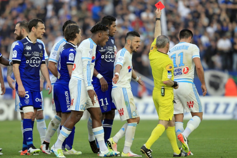 Ligue 1: l’OM coule encore un peu plus à Bastia