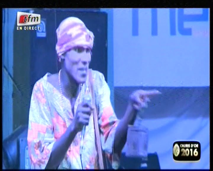 Vidéo: Show de Marie ndiago au Cauris d’or,  à mourir de rire…Regardez