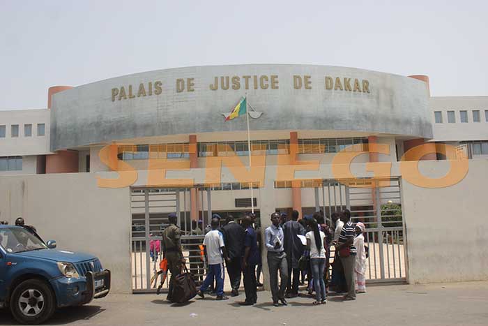 Palais de Justice (2)