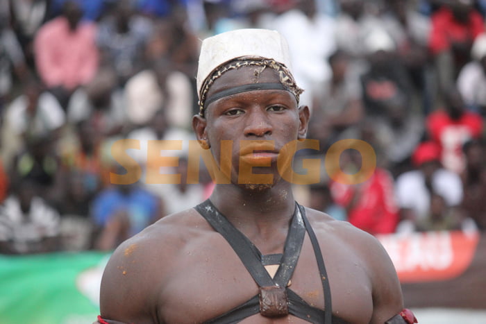 Papa boye Djine-combat-drapeau-aba_7320