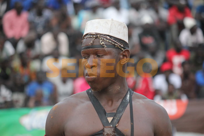 Papa boye Djine-combat-drapeau-aba_7321