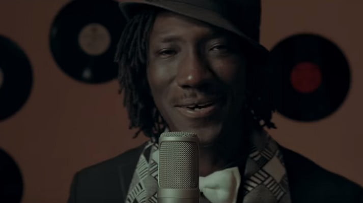 Nouveau clip: Mao Sidibé offre un remix angélique d’un morceau de Alicia Keys