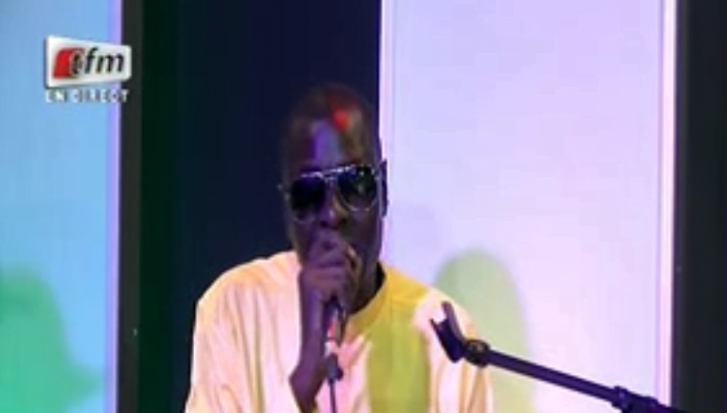 Vidéo: Quand Ahmed Khalifa Niasse clashe Ablaye Mbaye. Regardez: