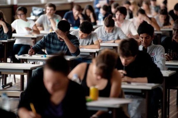 Réunion: Une élève avec 20,78 de moyenne au Baccalauréat