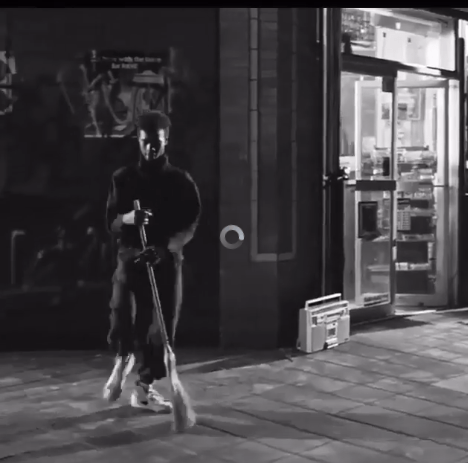 Vidéo: Break dance et smurf comme au bon vieux temps. Regardez