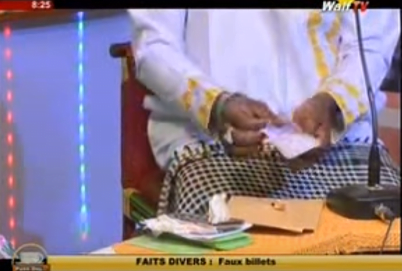Vidéo: Incroyable, il fabrique des billets de 10.000 F en direct. Regardez: