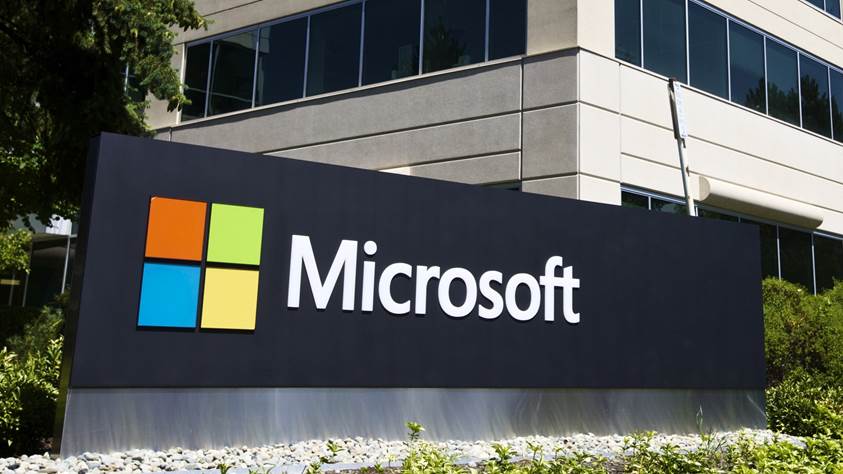 Microsoft rachète LinkedIn pour 26 milliards de dollars