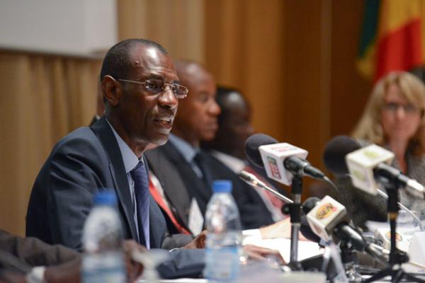 Poursuite du dialogue national: Abdoulaye Daouda Diallo rencontre les partis politiques, jeudi prochain