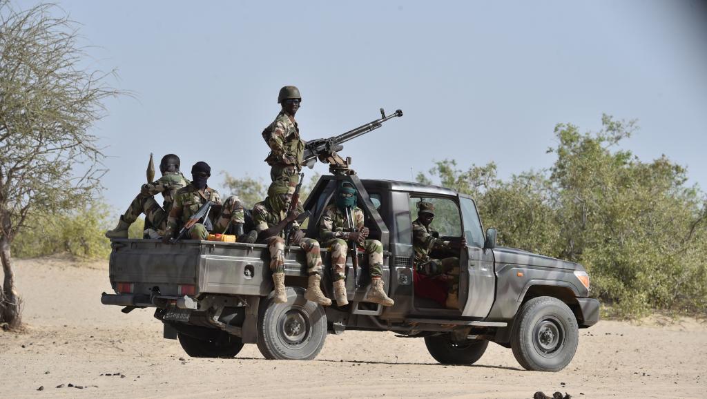 Actualités: les habitants de Bosso fuient la ville pillée par Boko Haram