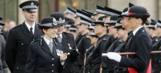 Le Hijab accepté dans les forces de police en Ecosse