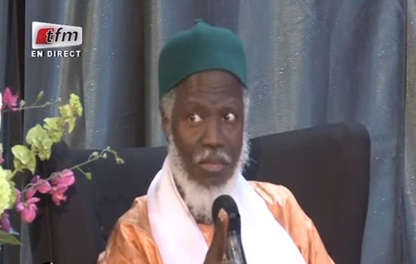 Ouztaz Alioune Sall tranche le débat sur le port du voile
