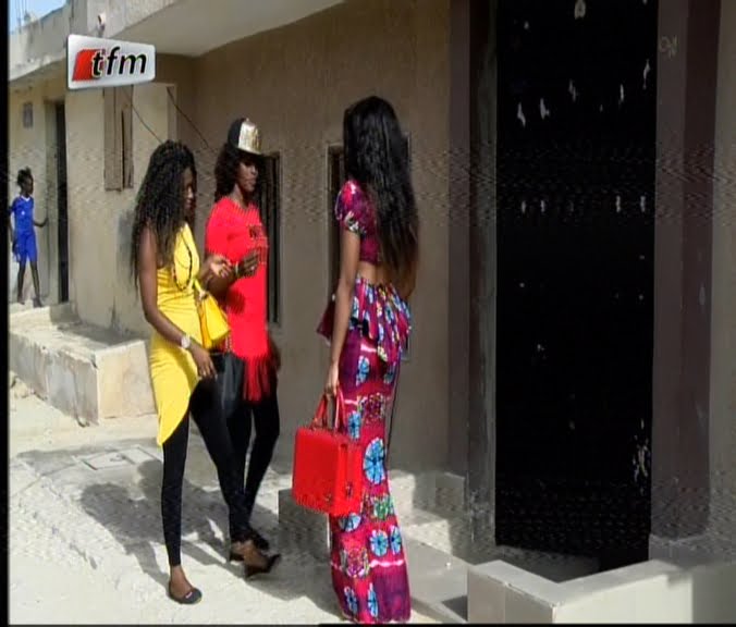 Vidéo: Série, Clando épisode Du 05 Juillet 2016