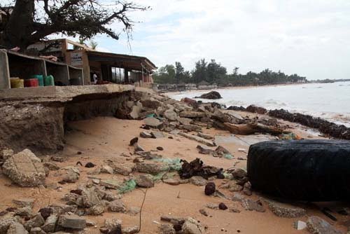 Érosion côtière: Vers une révision de la gestion foncière du littoral
