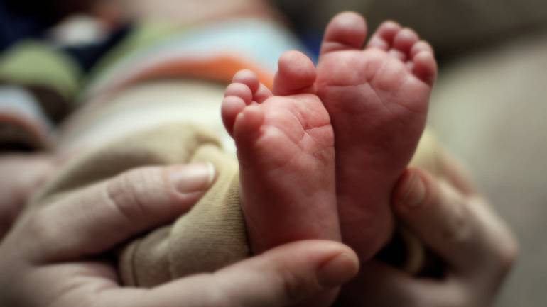 Cameroun:, elle donne naissance à un enfant, à 52 ans
