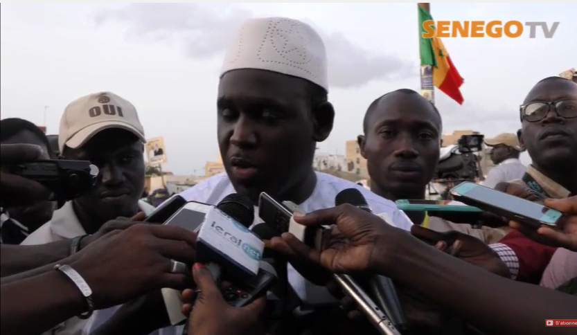Senego TV – Réaction d&rsquo;Adama Faye lors de l&rsquo;inauguration du pont de l&rsquo;émergence