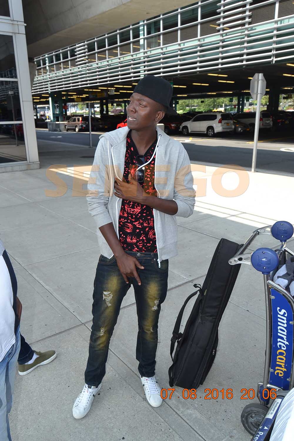 Arrivée Pape Diouf et la Génération consciente à New York (7)