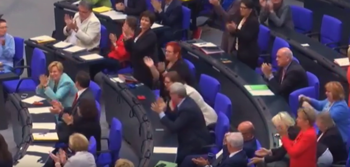 Vidéo – »Non, c’est Non » : l’Allemagne revoit sa définition du viol – Regardez.