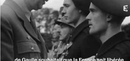 Vidéo: De Gaulle voulait que la France soit sauvée par des soldats blancs. Regardez