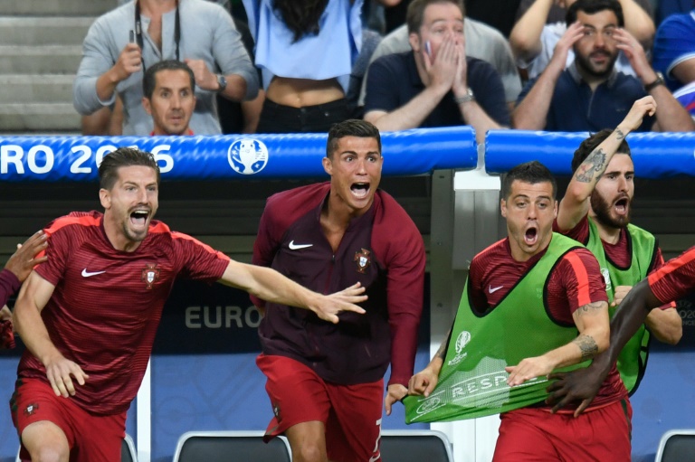Euro-2016: Cristiano Ronaldo, la consécration par procuration