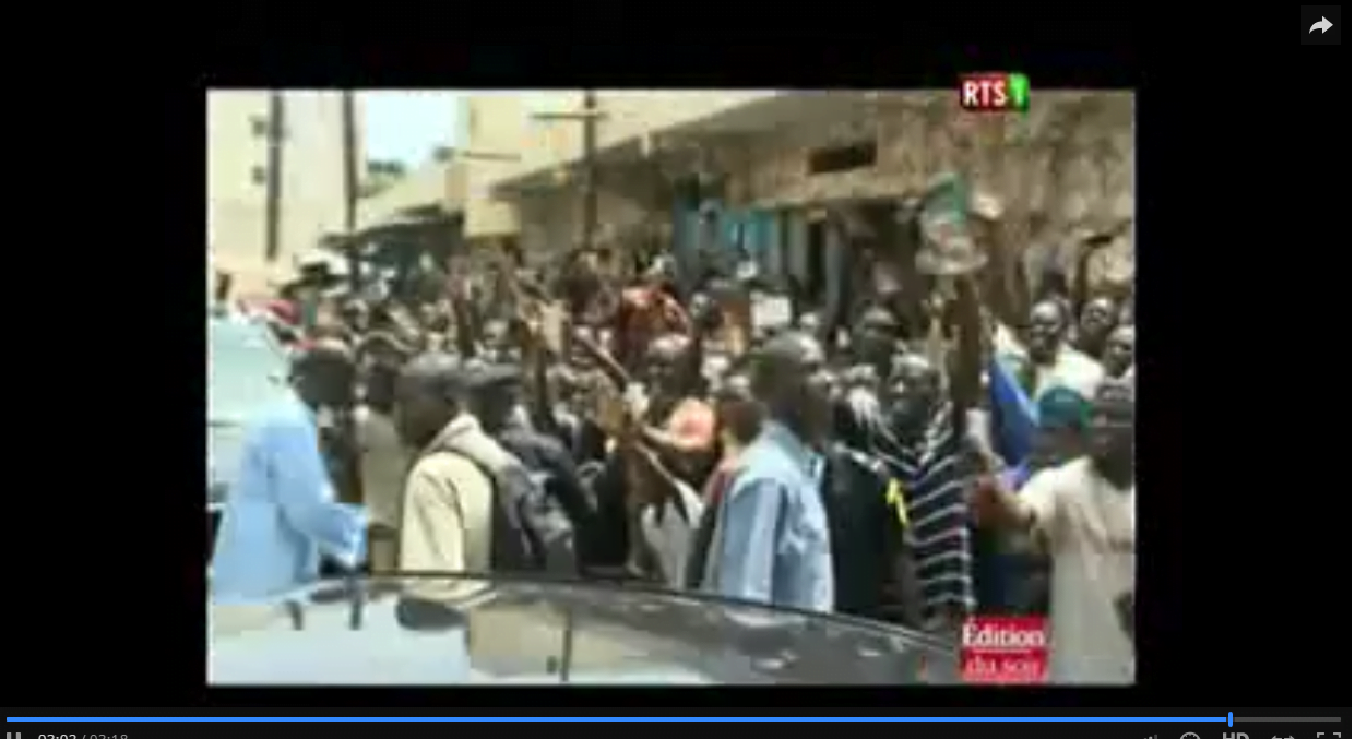 Vidéo: Macky Sall a prié ce vendredi à Al Falah