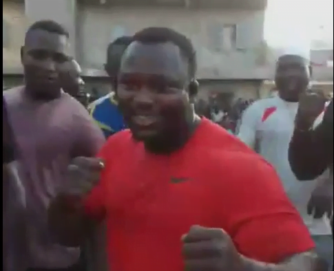 Vidéo – Les premières images de l’open press de Modou Lo aux Parcelles Assainies