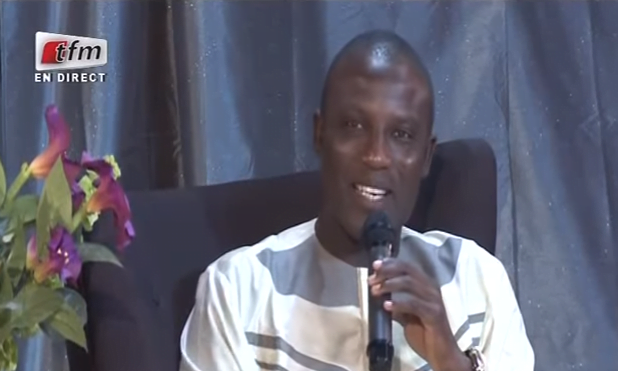 Vidéo: Pape Cheikh Diallo traite Ouztaz Assane Seck de…