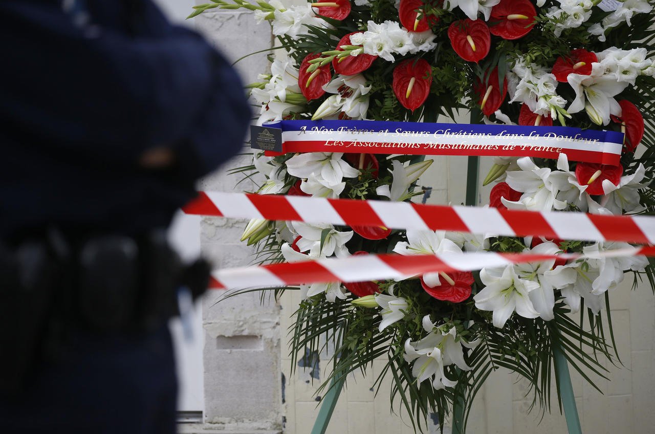 Terrorisme: Ne pas céder à l’appel à la guerre de religions